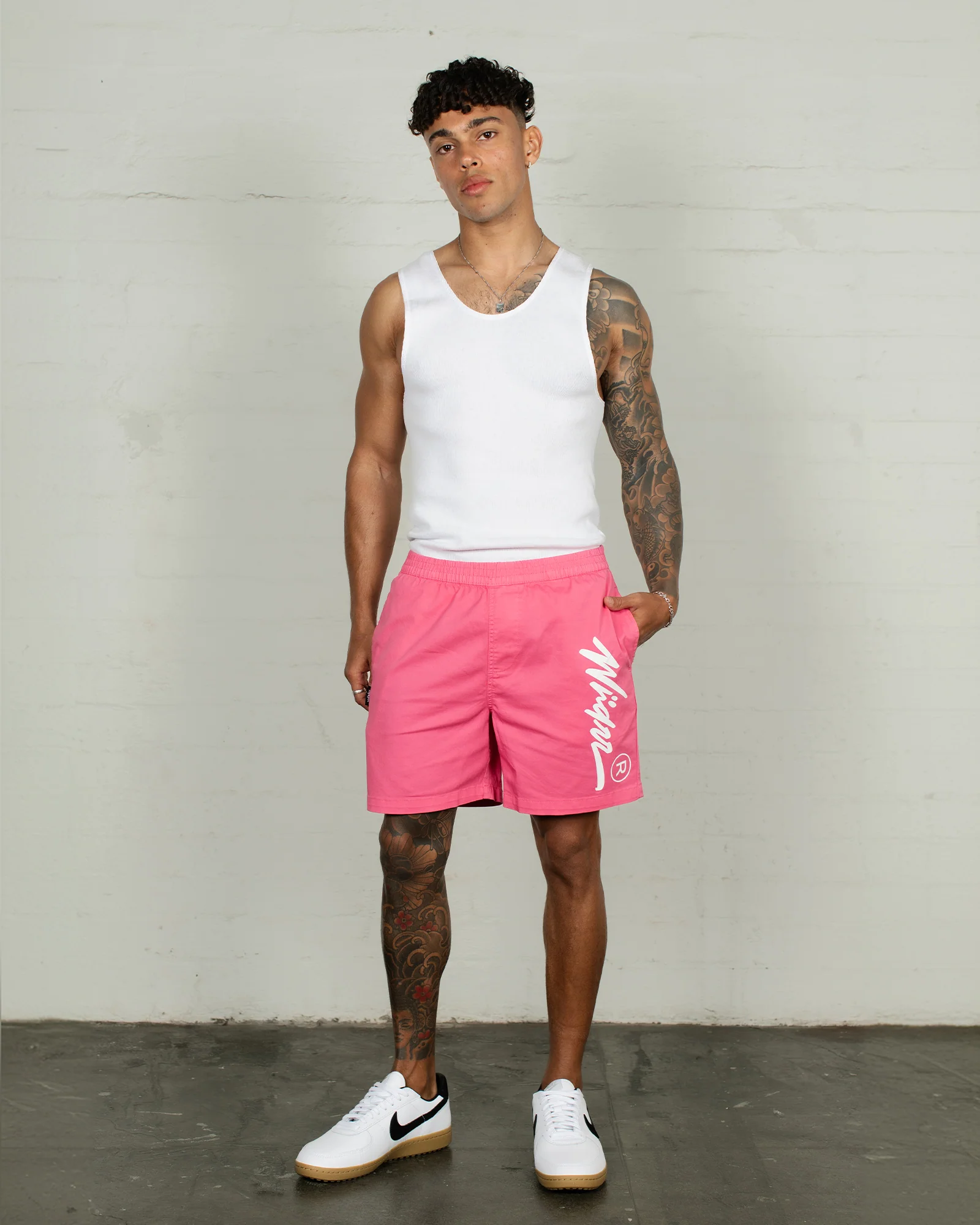 WNDRR Offend beach short - Pink