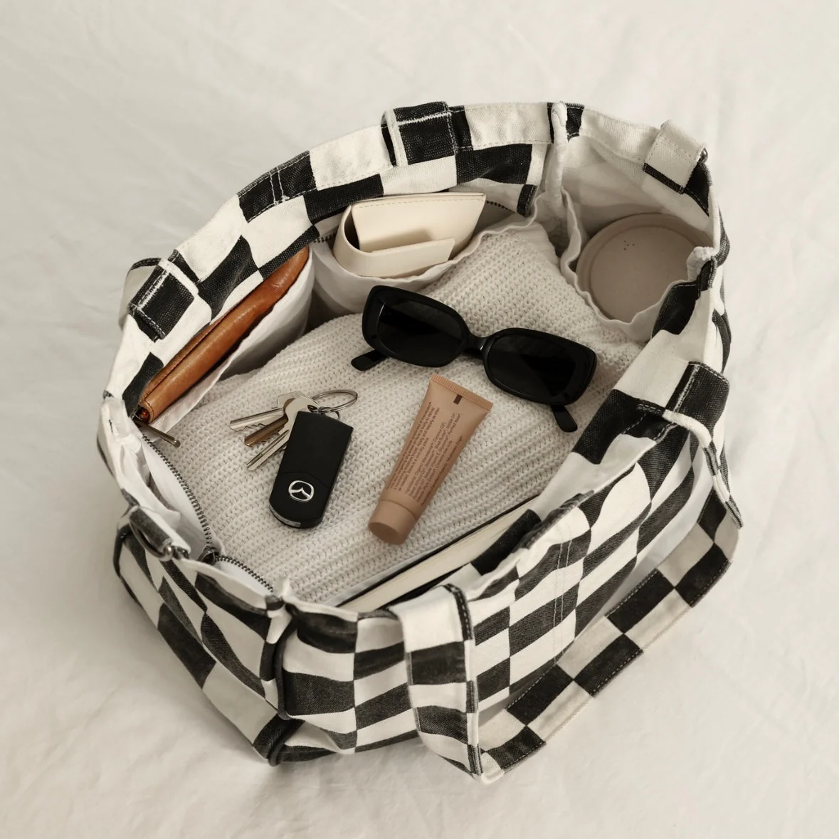 ARRAY Everyday Pocket Tote - Black check