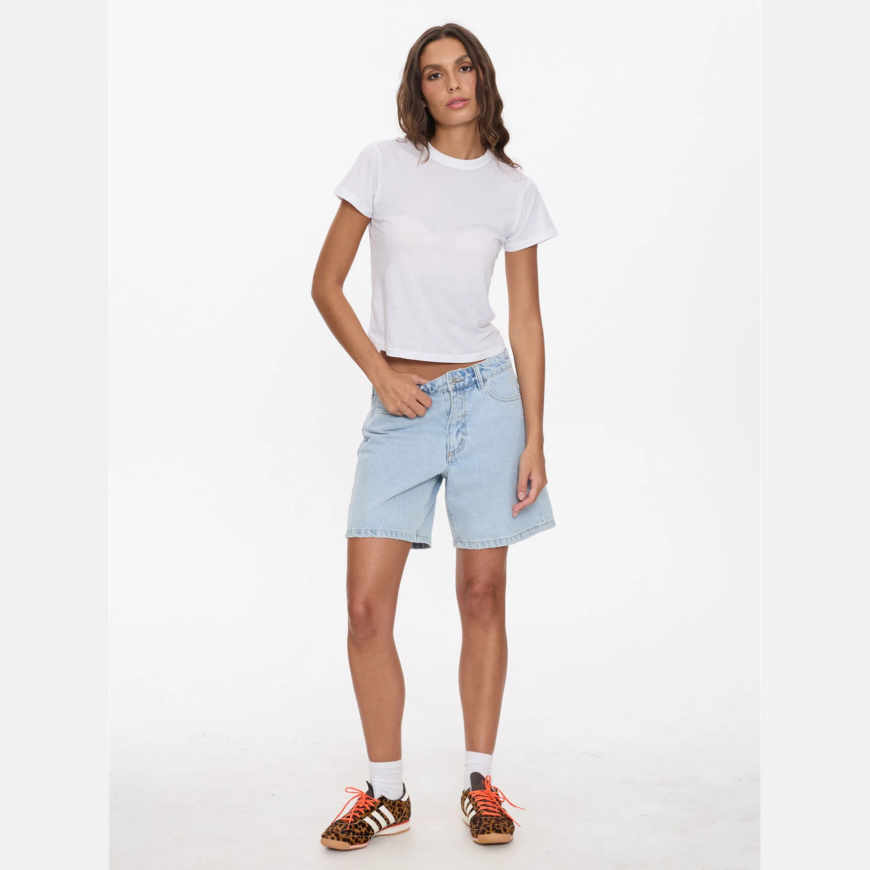 THRILLS Billie Low Rise Baggy Embro Short - Serenity Blue