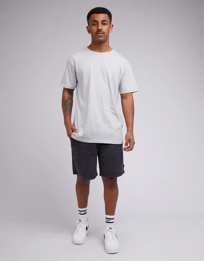 SILENT THEORY Cord short - Washed black
