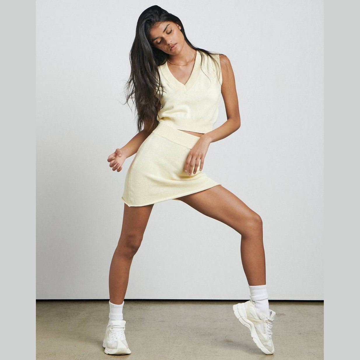 CHARLIE HOLIDAY bare knitted mini skirt- butter