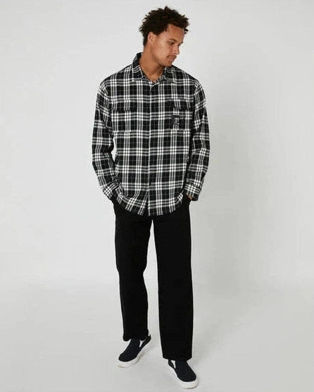 Former flannel ruptured ls shirt - black