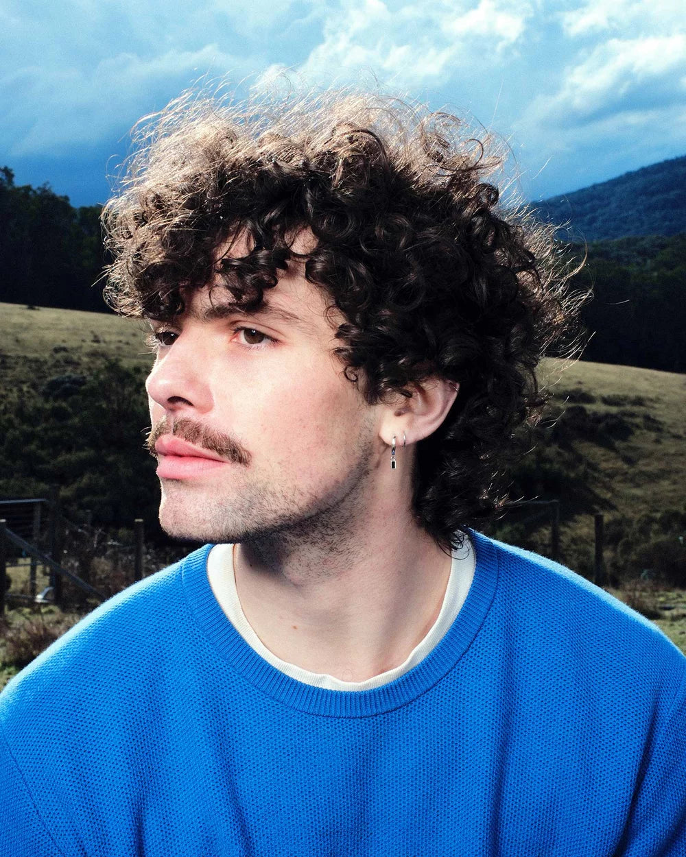 SUE THE BOY Onyx Baguette Huggie Pair - 925 Silver/Onyx