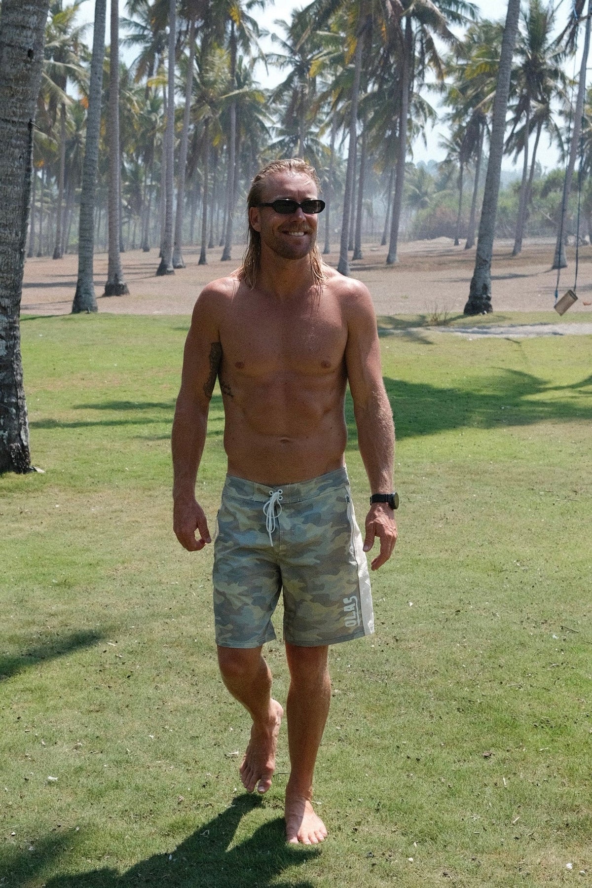 Olas- Retrograde Boardshort Camo