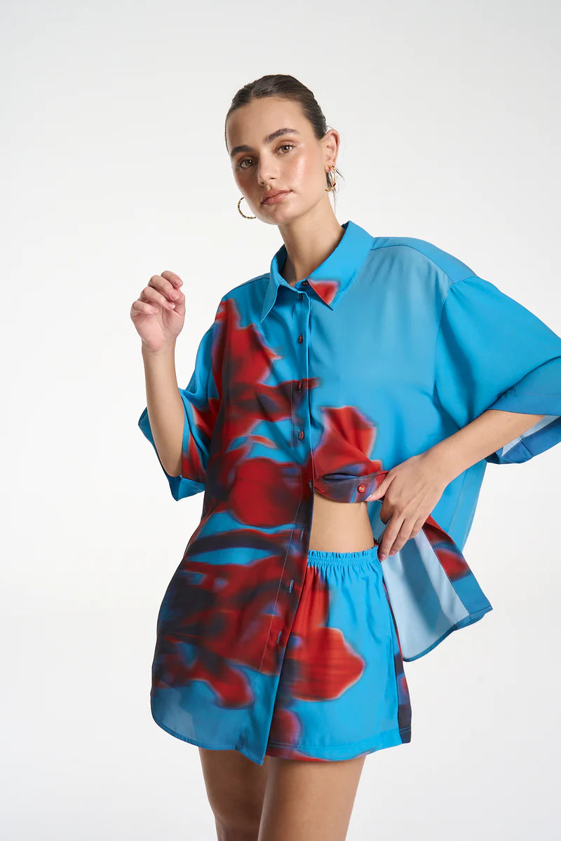 SUMMI SUMMI Big shirt - Motion