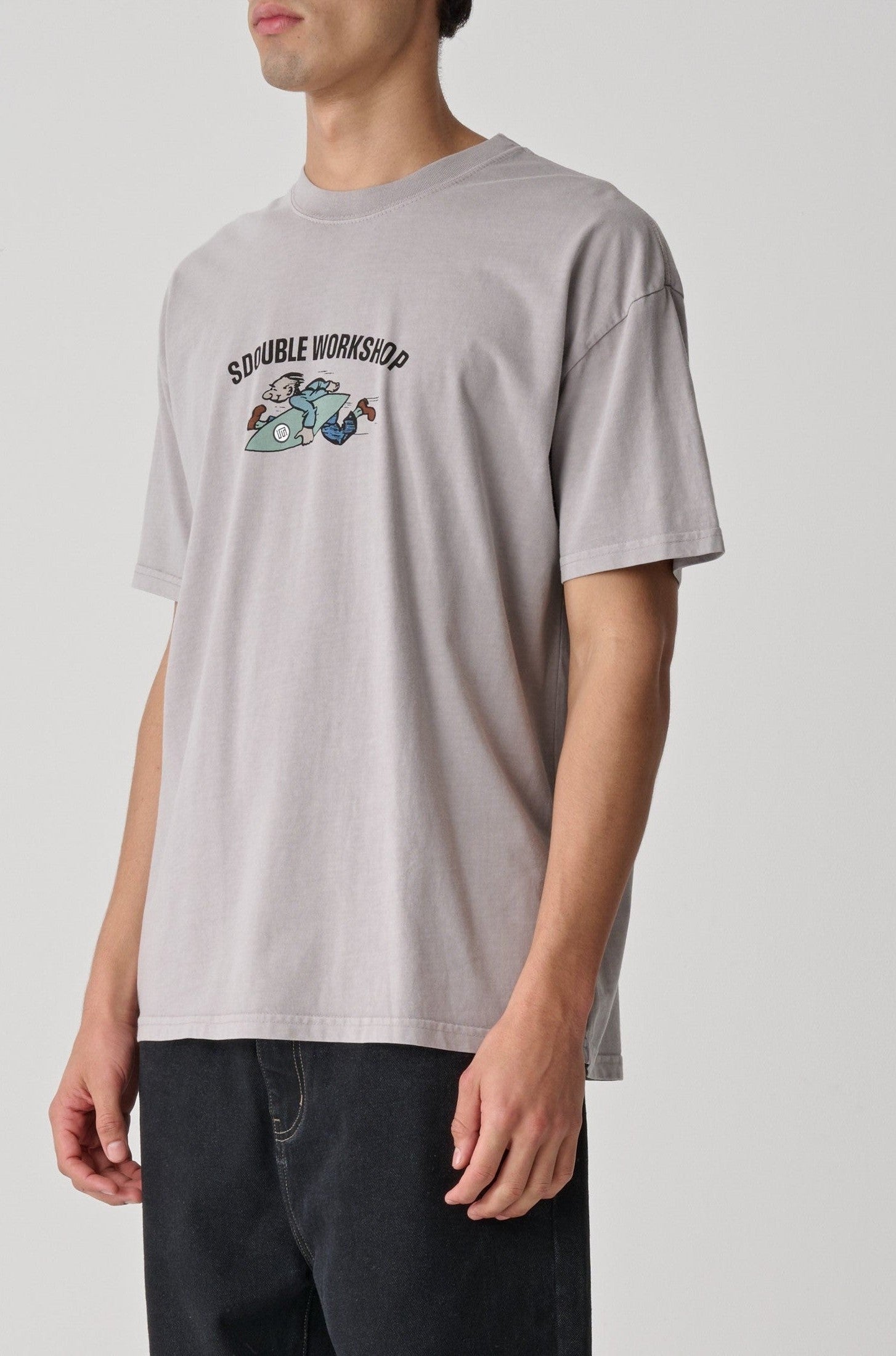 S DOUBLE Running man tee - Pigment rock grey