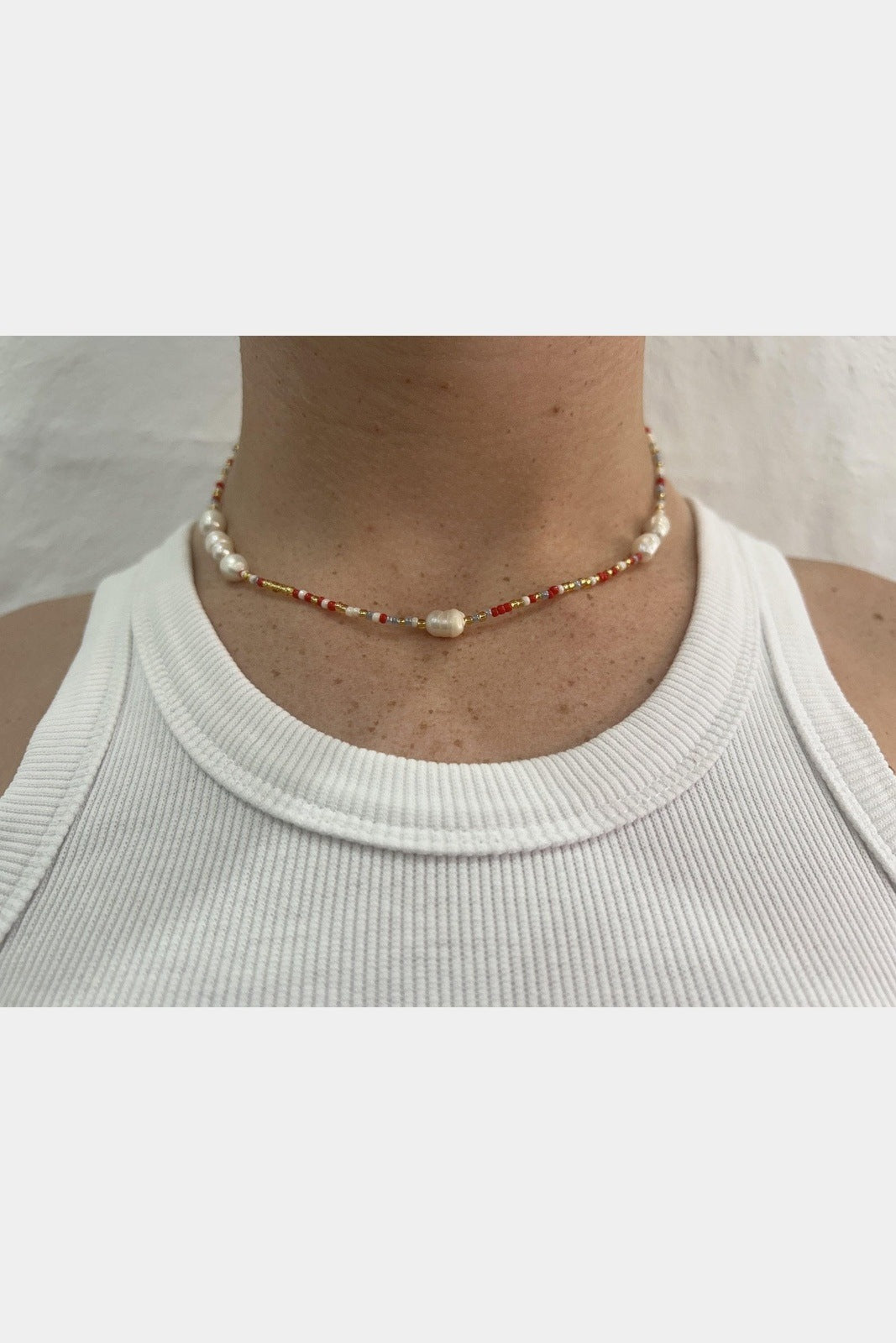 Somewhere necklace - pearl red