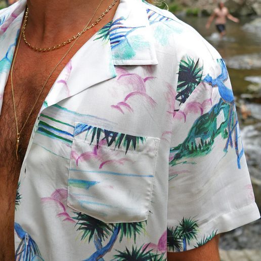 The lobster shanty pandanus point - white party shirt